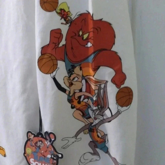 Forever 21 and space jam tee-oversized small **NEW** - Picture 4 of 8